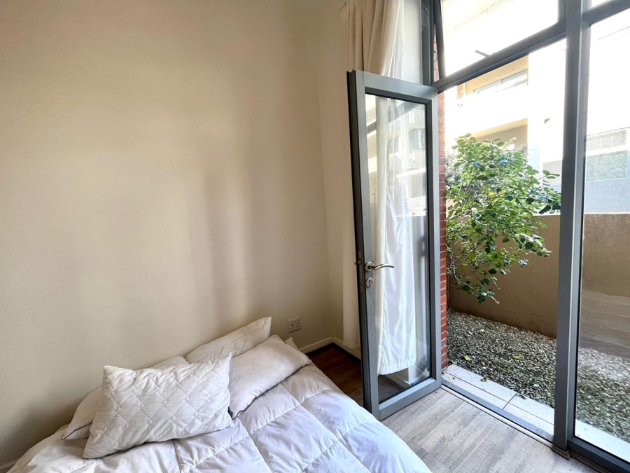 To Let 1 Bedroom Property for Rent in Muizenberg Western Cape